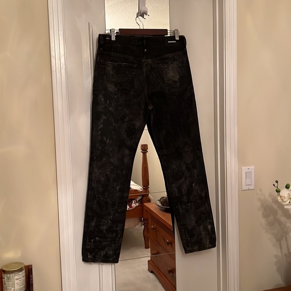 Diesel Mharky Jeans - Picture 3 of 7